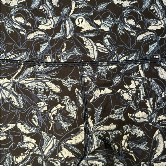 Lululemon Wunder Under High Rise Leggings Multicolored Blue Floral Size 4 - Picture 3 of 4